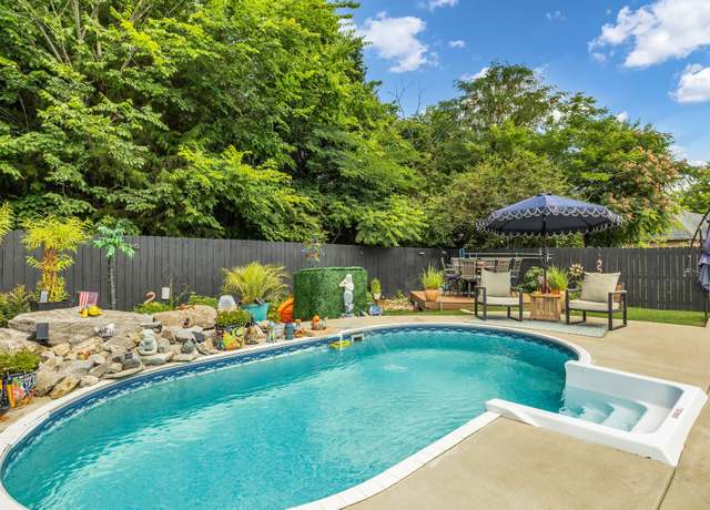 Property at 2988 Barnstable Ct, Murfreesboro, TN 37127, 3 beds, 2.5 baths