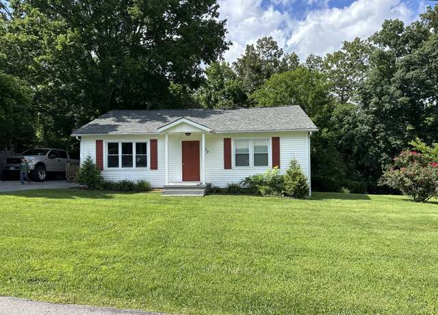 Property at 329 Castle Ln, Dover, TN 37058, 2 beds, 1 bath