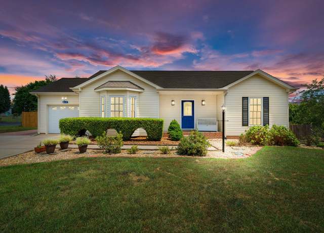 Property at 1811 Hunt Ln, Pleasant View, TN 37146, 3 beds, 2 baths