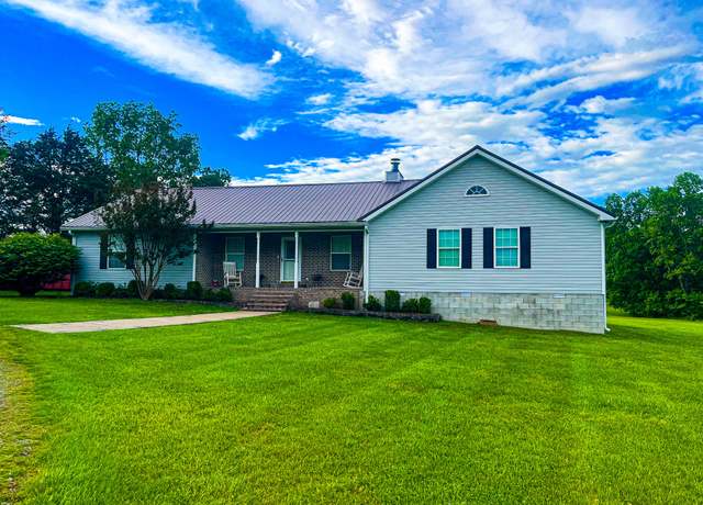 Property at 3517 Dobbins Pike, Portland, TN 37148, 4 beds, 3 baths