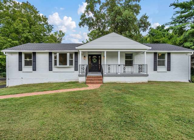 Property at 1037 Edwin Warner Dr, Nashville, TN 37205, 5 beds, 3 baths