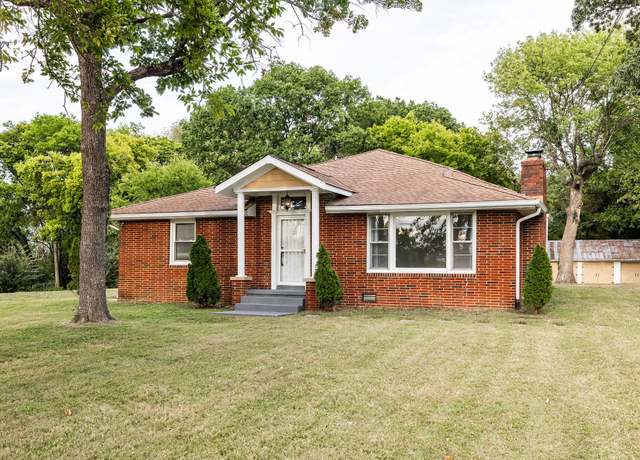 Property at 912 Highland Cir, Madison, TN 37115, 3 beds, 2 baths