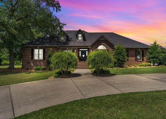 Property at 1395 Ragsdale Rd, Manchester, TN 37355, 4 beds, 4.5 baths