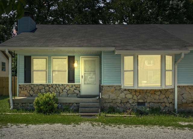 Property at 3219 Lakeford Dr, Nashville, TN 37214, 2 beds, 1 bath