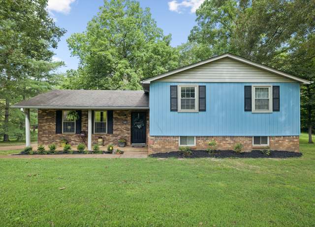 Property at 215 E Kingston Springs Rd, Kingston Springs, TN 37082, 3 beds, 1.5 baths