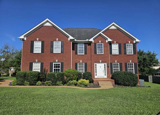 Property at 1400 Oakhall Trce, Mount Juliet, TN 37122, 4 beds, 2.5 baths