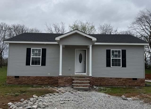 Property at 93 Hesselly Rd, Decherd, TN 37324, 3 beds, 2 baths