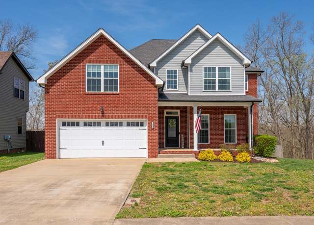 Property at 1045 Quiver Ln, Clarksville, TN 37043, 4 beds, 2.5 baths