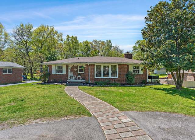 Property at 1618 Woodside Dr, Lebanon, TN 37087, 5 beds, 2.5 baths