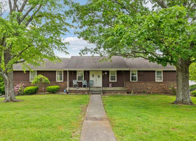 Property at 214 Rosehill Dr, Goodlettsville, TN 37072, 6 beds, 4 baths
