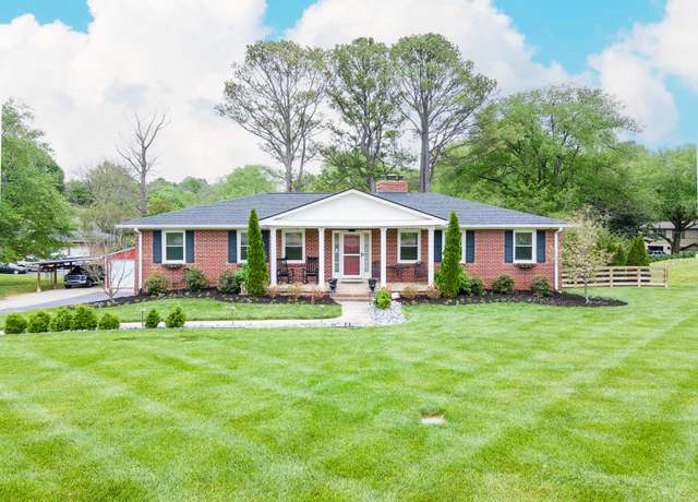 Property at 916 Lion Pkwy, Columbia, TN 38401, 3 beds, 3 baths