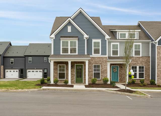 Property at 340 Twig Pvt Ct, Hendersonville, TN 37075, 4 beds, 3 baths