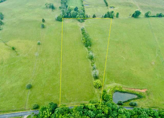 Property at 6330 Lost Creek Rd, Sparta, TN 38583