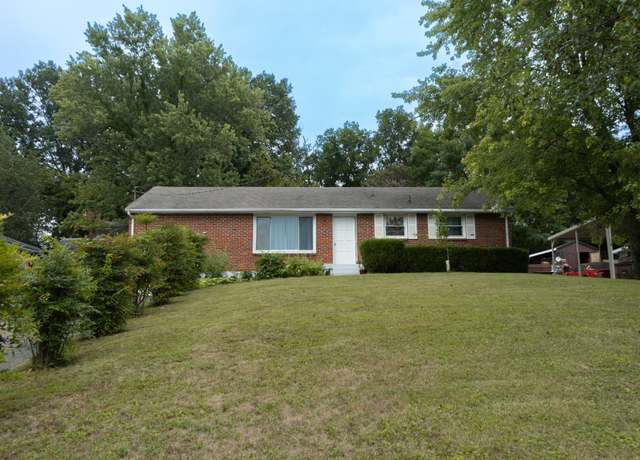 Property at 3924 Creekside Dr, Nashville, TN 37211, 4 beds, 2 baths