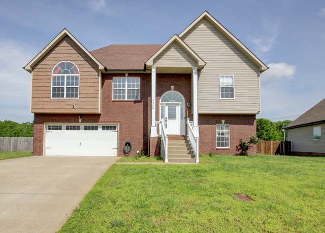 Property at 3308 Franklin Meadows Way, Clarksville, TN 37042, 5 beds, 3 baths