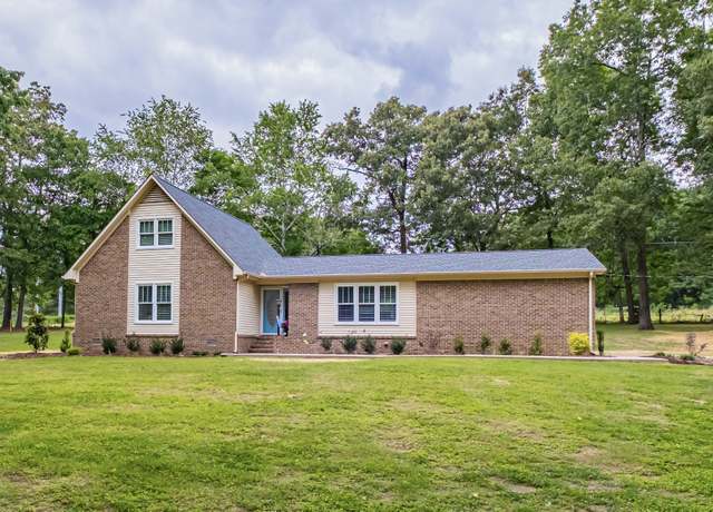 Property at 10 Hilldale Church Rd, Fayetteville, TN 37334, 3 beds, 2.5 baths