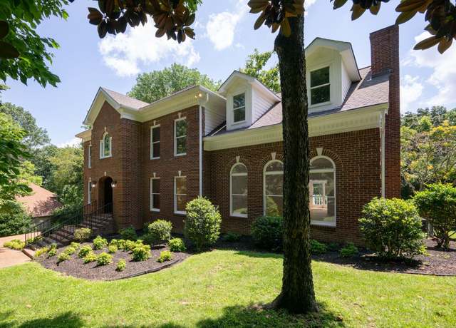Property at 159 N Berwick Ln, Franklin, TN 37069, 5 beds, 4.5 baths
