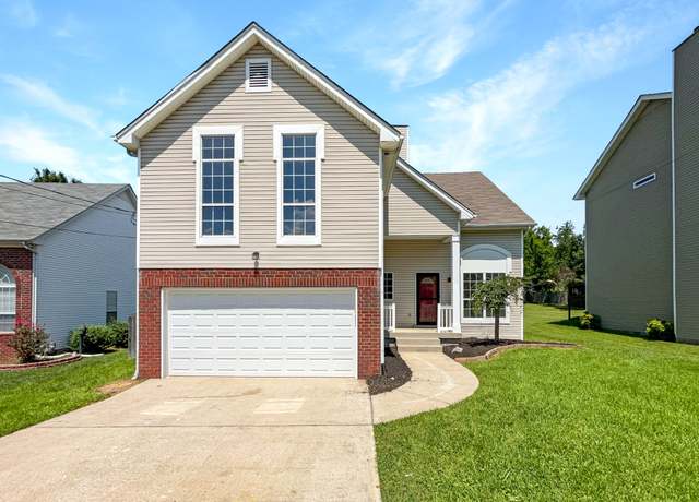 Property at 138 Waters Edge Ln, Hendersonville, TN 37075, 4 beds, 2.5 baths