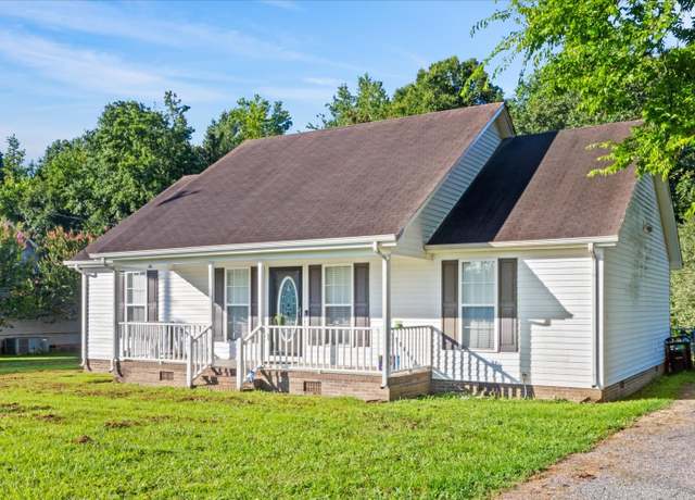 Property at 19 Pebble Creek Dr, Fayetteville, TN 37334, 3 beds, 2 baths