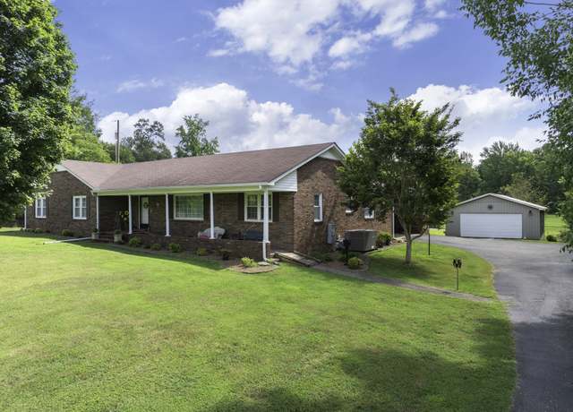 Property at 738 N Broad St, Lexington, TN 38351, 4 beds, 2.5 baths