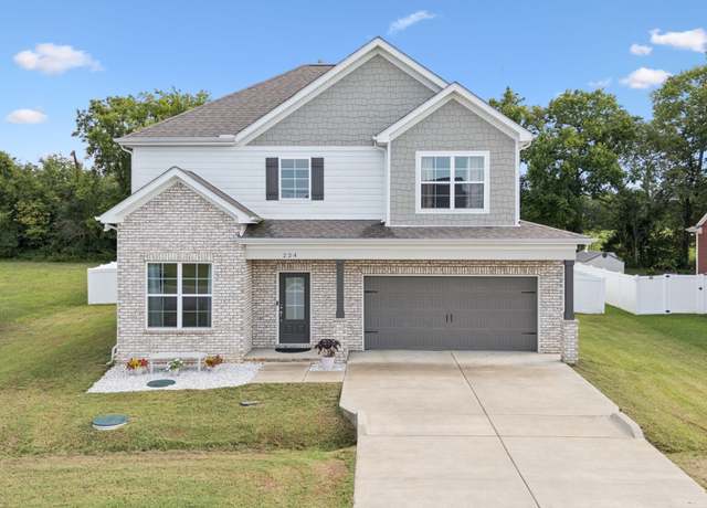 Property at 224 Glade Dr, Mount Juliet, TN 37122, 4 beds, 2.5 baths