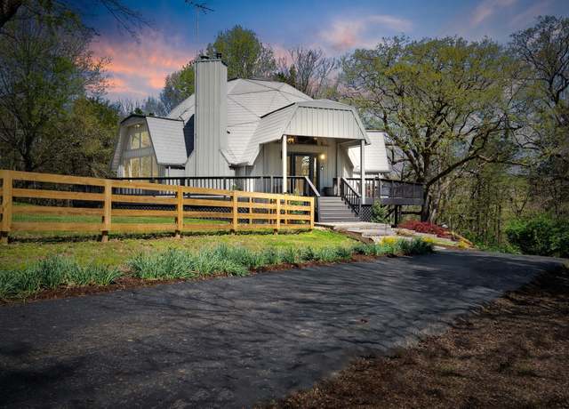 Property at 1930 Old Hillsboro Rd, Franklin, TN 37064, 3 beds, 4 baths