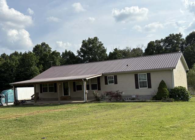 Property at 239 Calvert Ridge Rd, Westmoreland, TN 37186, 3 beds, 2 baths