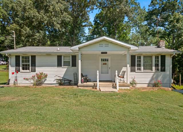 Property at 1284 Highway 96 N, Fairview, TN 37062, 3 beds, 1 bath