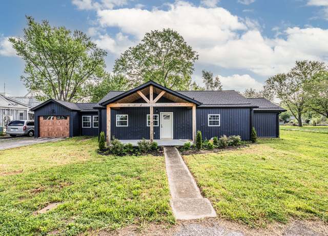 Property at 204 Wilson Ave, Auburn, KY 42206, 3 beds, 2 baths
