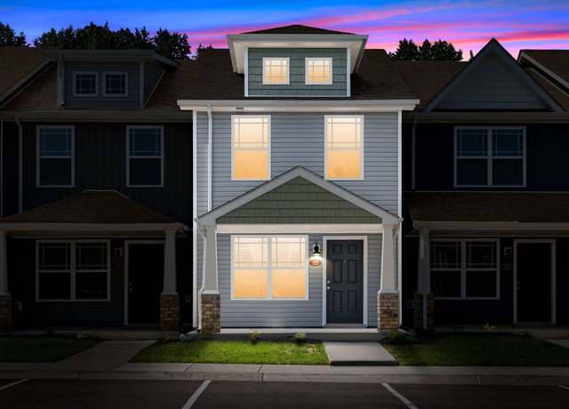 Property at 122 Davis Ridge Ln, Clarksville, TN 37040, 2 beds, 2.5 baths