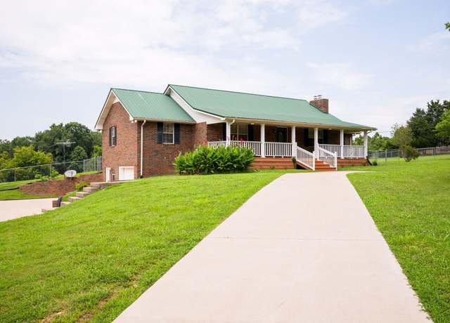 Property at 1631 Taylortown Rd, White Bluff, TN 37187, 3 beds, 2 baths