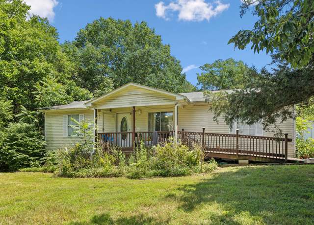 Property at 1273 Spence Ln, Lewisburg, TN 37091, 3 beds, 2 baths