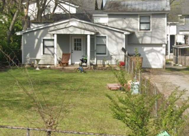 Property at 2008 Riverside Dr, Nashville, TN 37216, 3 beds, 1 bath
