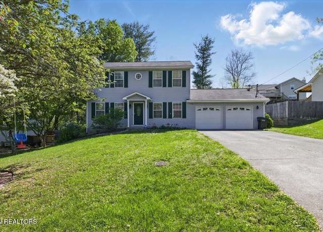 Property at 1230 Reston Ct, Knoxville, TN 37923, 3 beds, 2.5 baths