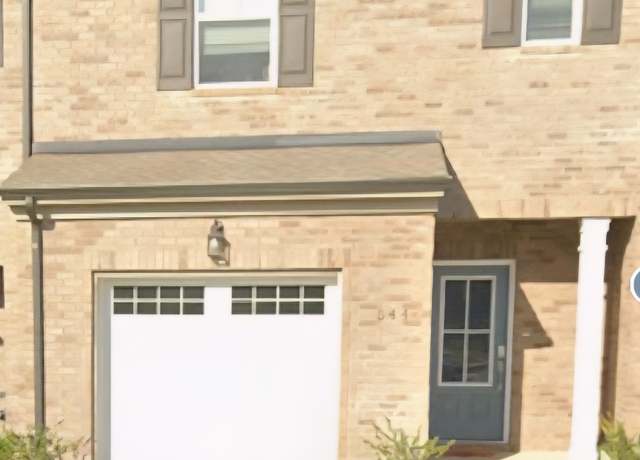 Property at 544 Medwyk Dr, Lebanon, TN 37090, 3 beds, 2.5 baths