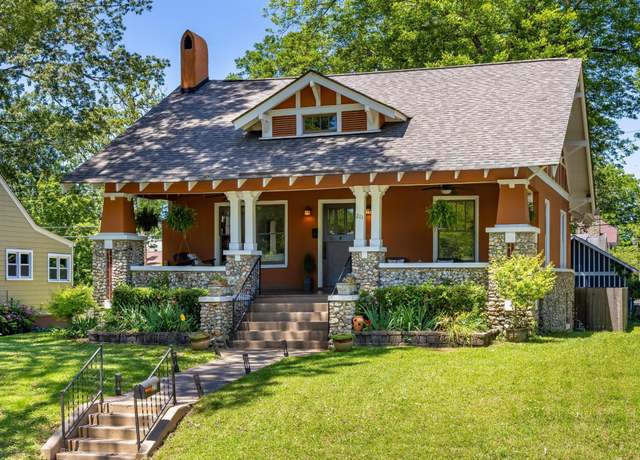 Property at 211 Morningside Dr, Chattanooga, TN 37404, 3 beds, 2 baths