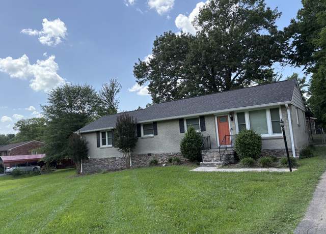 Property at 310 Lynwood Cir, Springfield, TN 37172, 3 beds, 2 baths