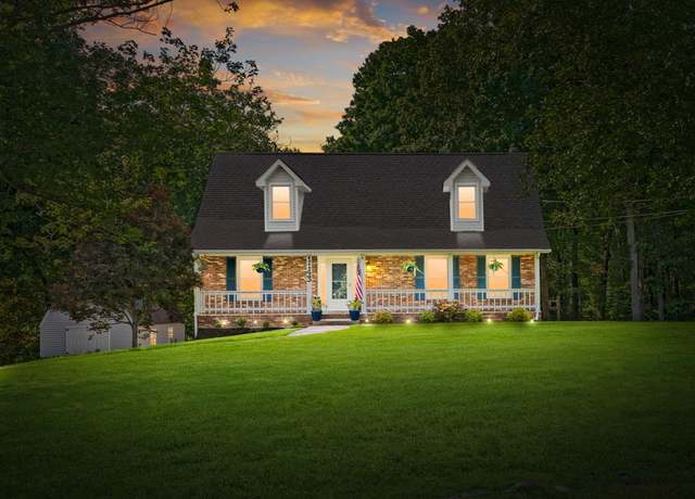 Property at 1143 Hunting Creek Ct, Clarksville, TN 37042, 3 beds, 3 baths