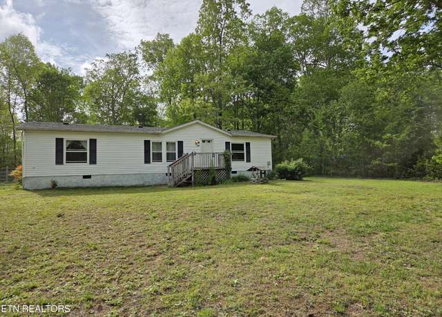 Property at 149 Carter Town Rd, Crossville, TN 38571, 3 beds, 2 baths