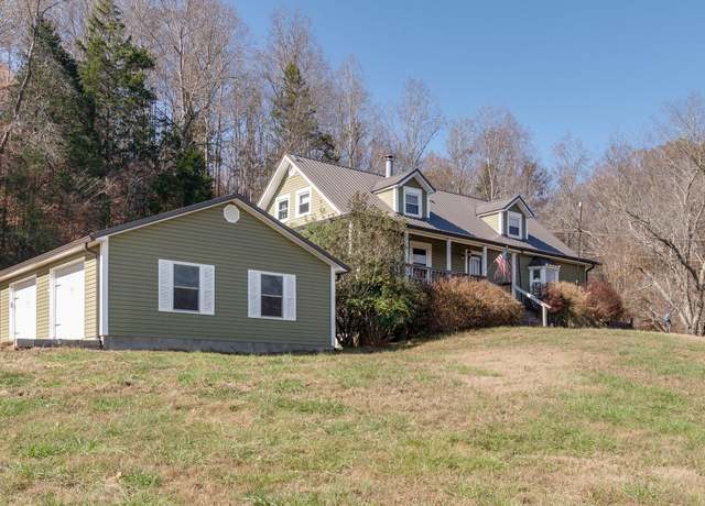 Property at 8885 Rasbury Hollow Rd, Waynesboro, TN 38485, 5 beds, 3 baths