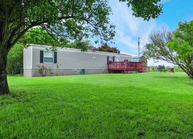 Property at 270 Foster Rd, Mcminnville, TN 37110, 3 beds, 2 baths