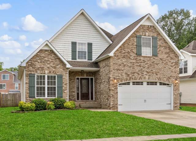 Property at 722 Cavalier Dr, Clarksville, TN 37040, 4 beds, 3 baths