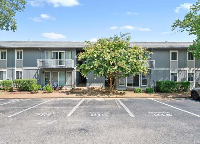 Property at 21 Vaughns Gap Rd, Nashville, TN 37205, 2 beds, 2 baths
