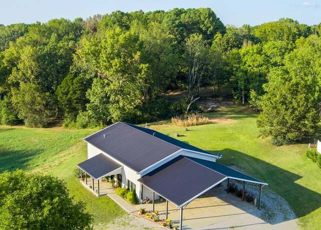 Property at 3075 Bennett Rd, Cookeville, TN 38506, 3 beds, 2.5 baths