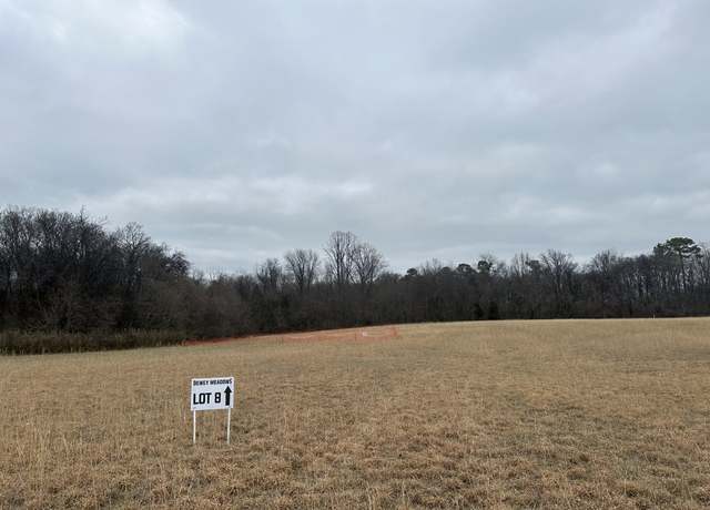 Property at 8 Southport Rd, Mount Pleasant, TN 38474