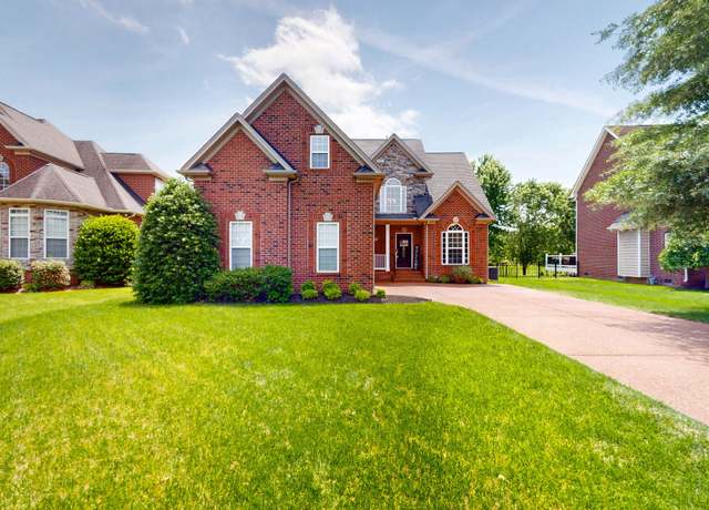 Property at 1032 Stonehollow Way, Mount Juliet, TN 37122, 3 beds, 2.5 baths