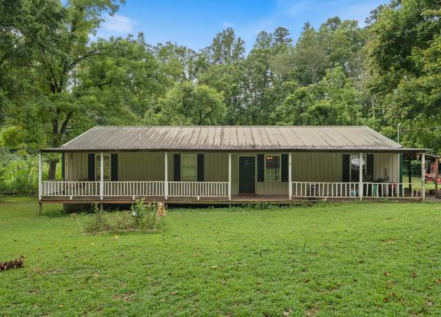 Property at 1371 Waynesboro Hwy, Waynesboro, TN 38485, 2 beds, 2 baths