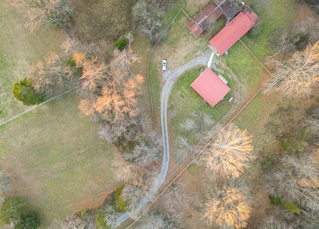 Property at 1429 Horse Mountain Rd, Shelbyville, TN 37160, 3 beds, 2 baths