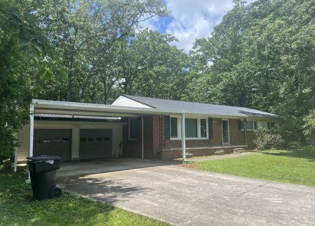 Property at 1406 Harton Blvd, Tullahoma, TN 37388, 4 beds, 2 baths