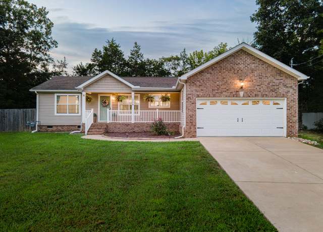 Property at 1704 Christi Ave, Chapel Hill, TN 37034, 4 beds, 2 baths